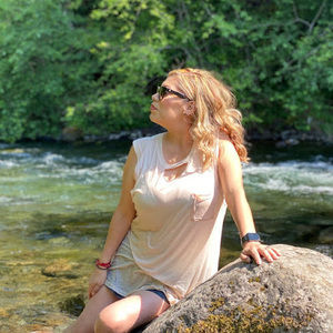 Meet your Posher, Saira